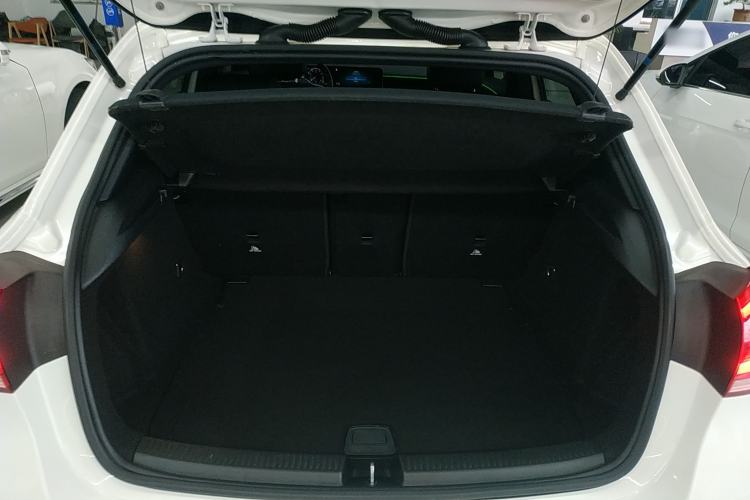 Used Mercedes-Benz A-Class 2019 A 200 Dynamic Edition Trunk