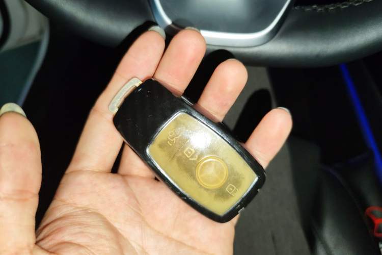 Used Mercedes-Benz A-Class 2019 A 220 L 4MATIC Sport Sedan Vehicle Key