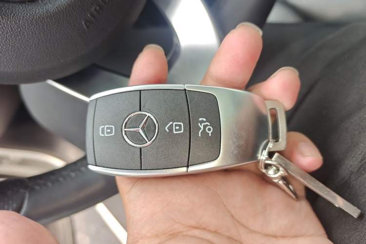 Used Mercedes-Benz A-Class 2019 Restyled A 180 L Sport Sedan Vehicle Key