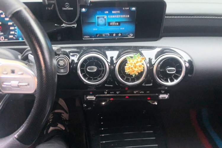 Used Mercedes-Benz A-Class 2019 Restyled A 180 L Sport Sedan Audio And AC Panel