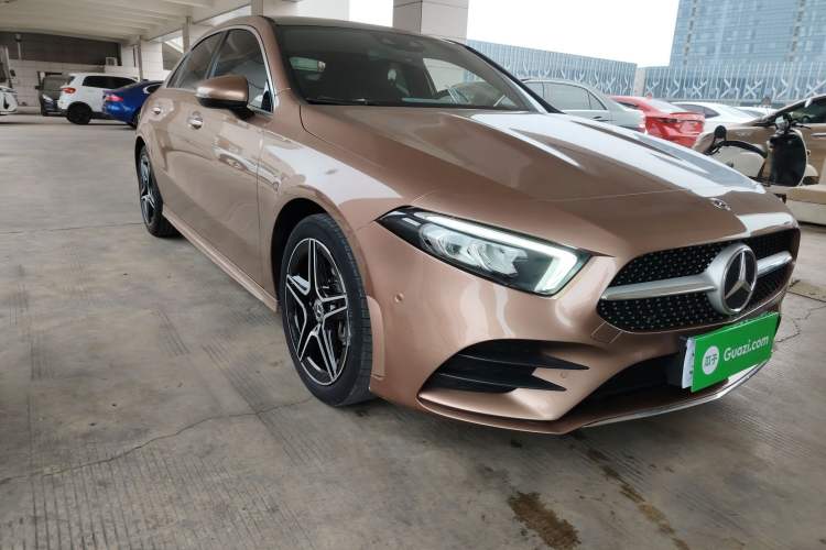Used Mercedes-Benz A-Class 2019 Restyled A 200 L Sport Sedan Exterior 2