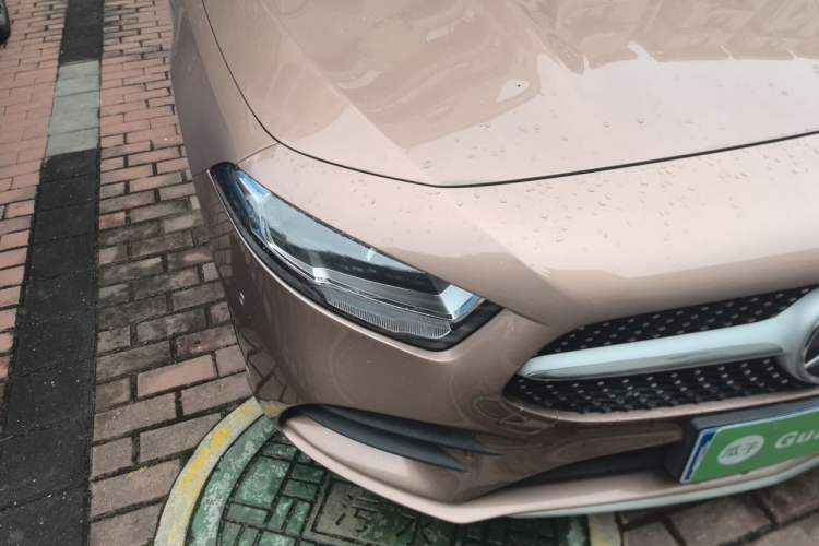 Used Mercedes-Benz A-Class 2019 Restyled A 180 L Sport Sedan Exterior 3