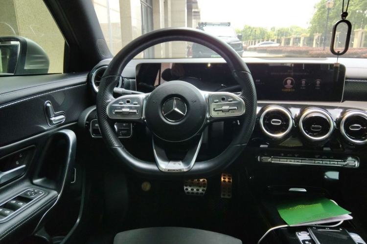 Used Mercedes-Benz A-Class 2019 A 200 L Sport Sedan Steering Wheel