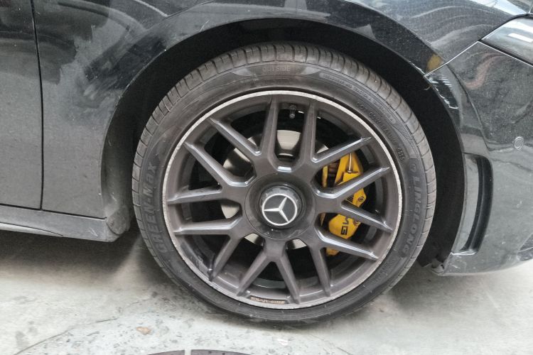 Used Mercedes-Benz A-Class 2020 Restyled A 200 L Sport Sedan Fashion Version Right Front Wheel Hub