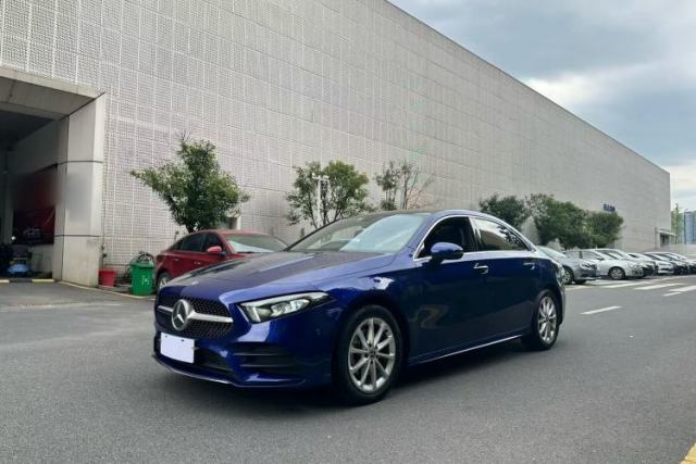 Used Mercedes-Benz A-Class 2020 Restyled A 200 L Sport Sedan Fashion Version