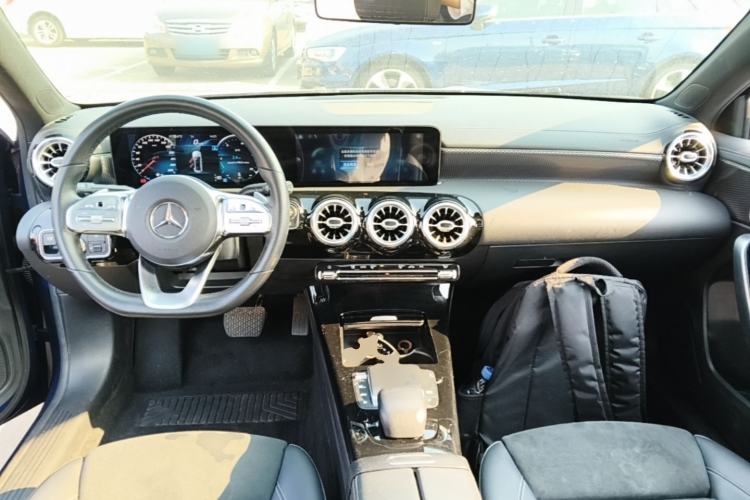 Used Mercedes-Benz A-Class 2020 Restyled A 200 L Sport Sedan Fashion Version Center Console