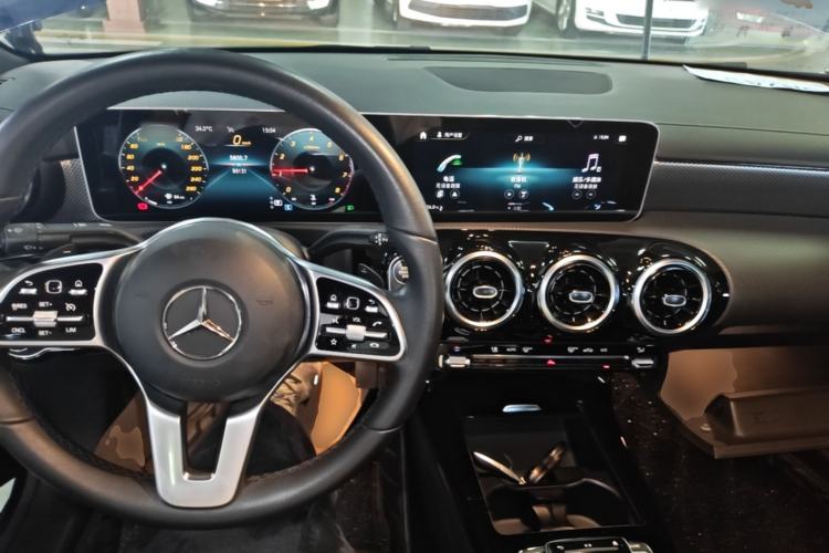 Used Mercedes-Benz A-Class 2020 Second Facelift A 180 L Sport Sedan Center Console