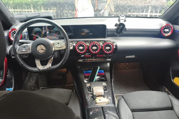 Used Mercedes-Benz A-Class 2020 Restyled A 200 L Sport Sedan Fashion Version Center Console