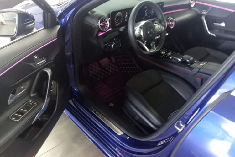 Used Mercedes-Benz A-Class 2020 Restyled A 200 L Sport Sedan Fashion Version Driver Seat
