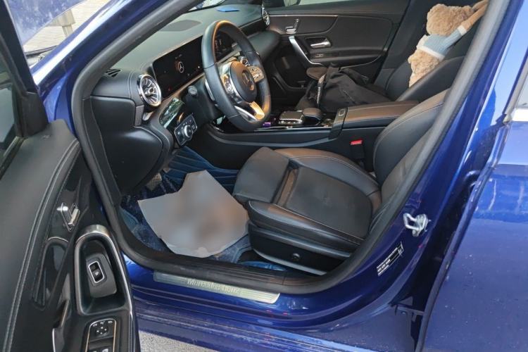 Used Mercedes-Benz A-Class 2020 Restyled A 200 L Sport Sedan Fashion Version Driver Seat