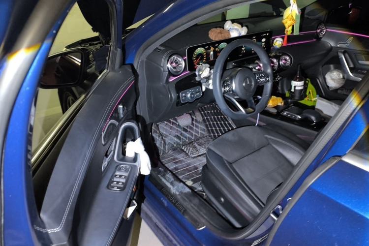 Used Mercedes-Benz A-Class 2020 Restyled A 200 L Sport Sedan Fashion Version Driver Seat