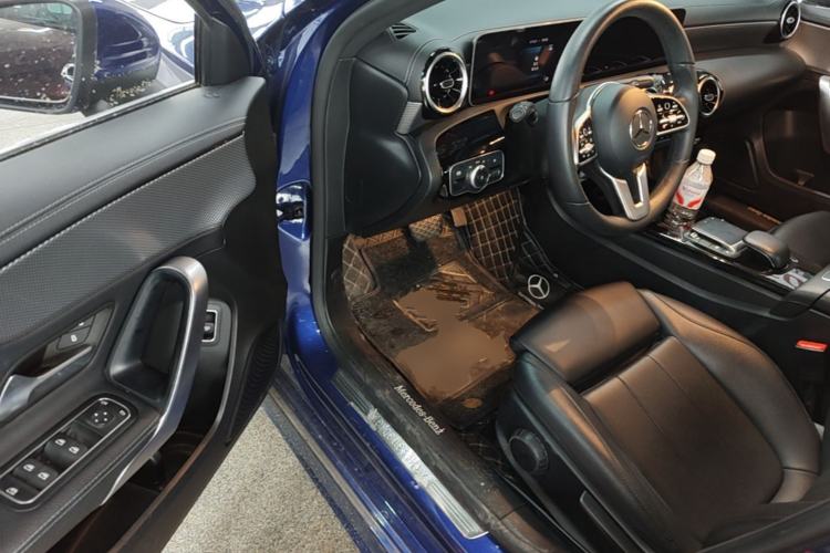 Used Mercedes-Benz A-Class 2020 Facelift A 180 L Sport Sedan Special Configuration Driver Seat
