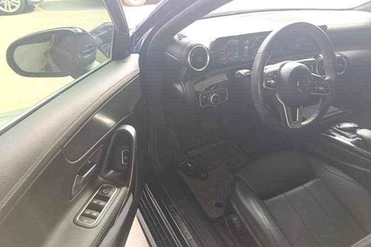 Used Mercedes-Benz A-Class 2020 Facelift A 180 L Sport Sedan Special Configuration Driver Seat