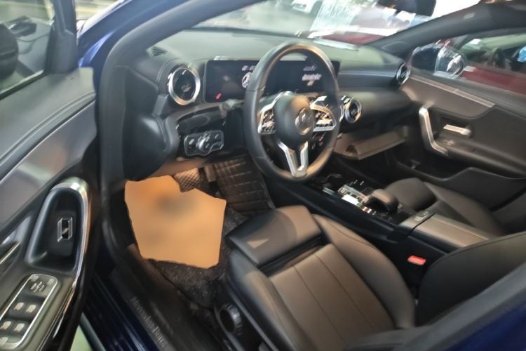 Used Mercedes-Benz A-Class 2020 Second Facelift A 180 L Sport Sedan Driver Seat