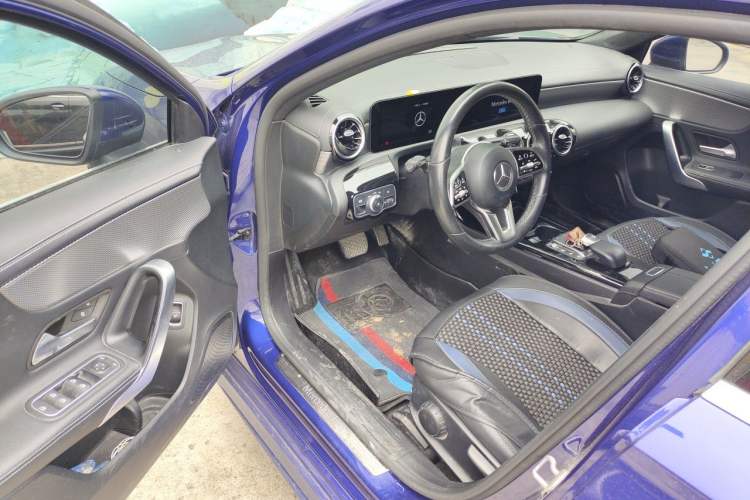 Used Mercedes-Benz A-Class 2020 Second Facelift A 180 L Sport Sedan Driver Seat