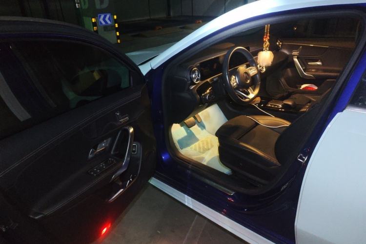 Used Mercedes-Benz A-Class 2020 Restyled A 200 L Sport Sedan Fashion Version Driver Seat