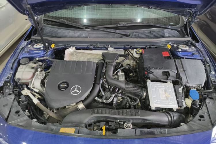 Used Mercedes-Benz A-Class 2020 Restyled A 200 L Sport Sedan Fashion Version Engine Bay