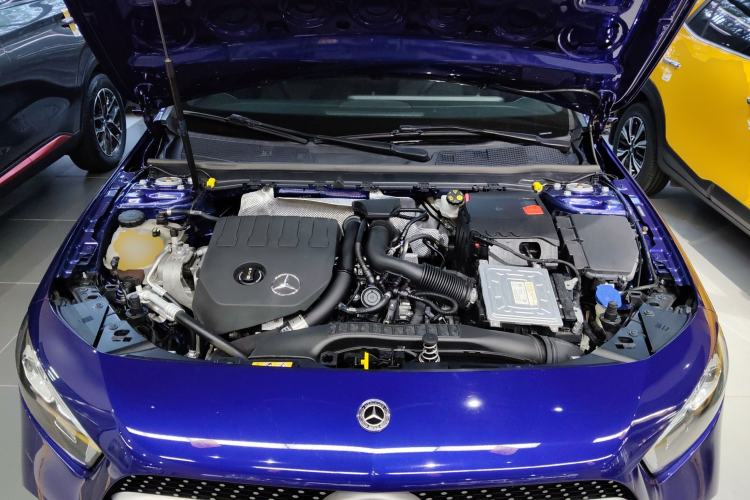 Used Mercedes-Benz A-Class 2020 Restyled A 200 L Sport Sedan Fashion Version Engine Bay