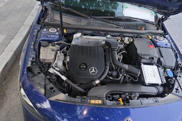 Used Mercedes-Benz A-Class 2020 Restyled A 200 L Sport Sedan Fashion Version Engine Bay Right