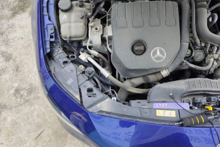 Used Mercedes-Benz A-Class 2020 Second Facelift A 180 L Sport Sedan Engine Bay Right