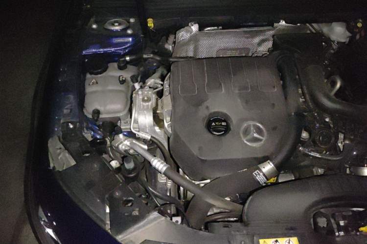 Used Mercedes-Benz A-Class 2020 Restyled A 200 L Sport Sedan Fashion Version Engine Bay Right