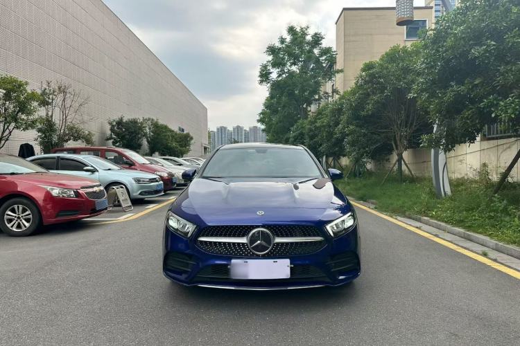 Used Mercedes-Benz A-Class 2020 Restyled A 200 L Sport Sedan Fashion Version Exterior 1