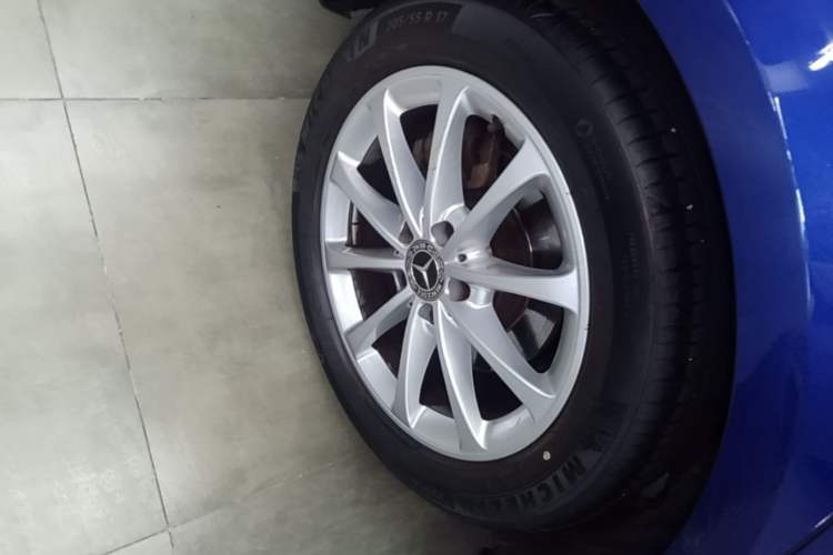Used Mercedes-Benz A-Class 2020 Restyled A 200 L Sport Sedan Fashion Version Exterior 5