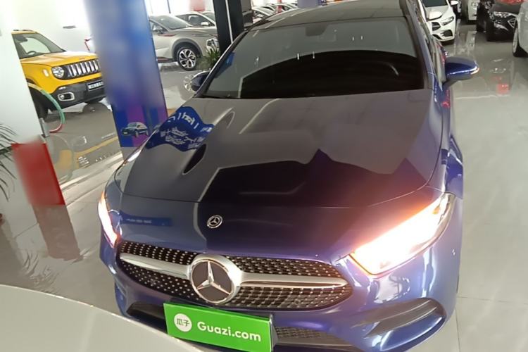 Used Mercedes-Benz A-Class 2020 Restyled A 200 L Sport Sedan Fashion Version Front