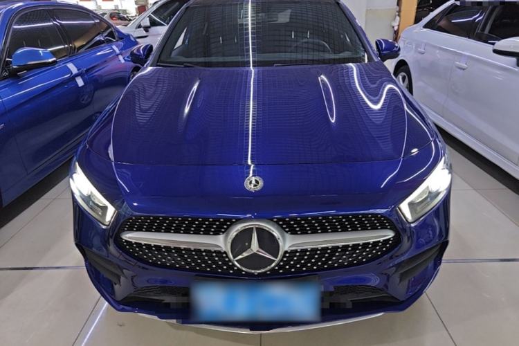 Used Mercedes-Benz A-Class 2020 Restyled A 200 L Sport Sedan Fashion Version Front
