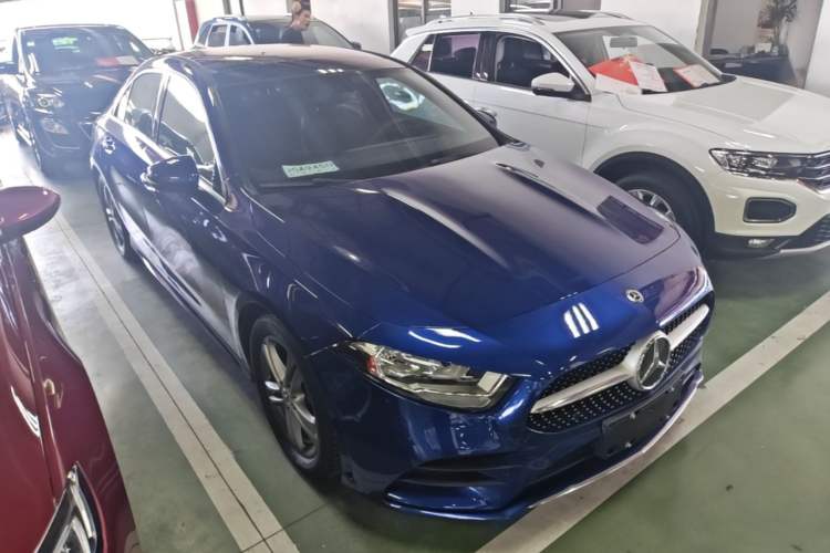 Used Mercedes-Benz A-Class 2020 Second Facelift A 180 L Sport Sedan Front Right 45 Deg
