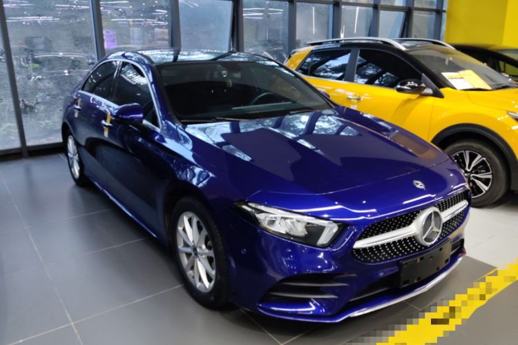 Used Mercedes-Benz A-Class 2020 Restyled A 200 L Sport Sedan Fashion Version Front Right 45 Deg