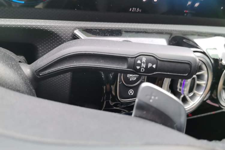 Used Mercedes-Benz A-Class 2020 Restyled A 200 L Sport Sedan Fashion Version Gear Lever