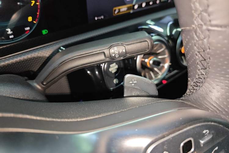 Used Mercedes-Benz A-Class 2020 Restyled A 200 L Sport Sedan Fashion Version Gear Lever