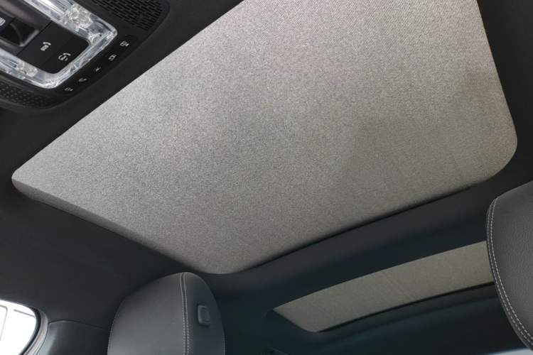 Used Mercedes-Benz A-Class 2020 Restyled A 200 L Sport Sedan Fashion Version Headliner
