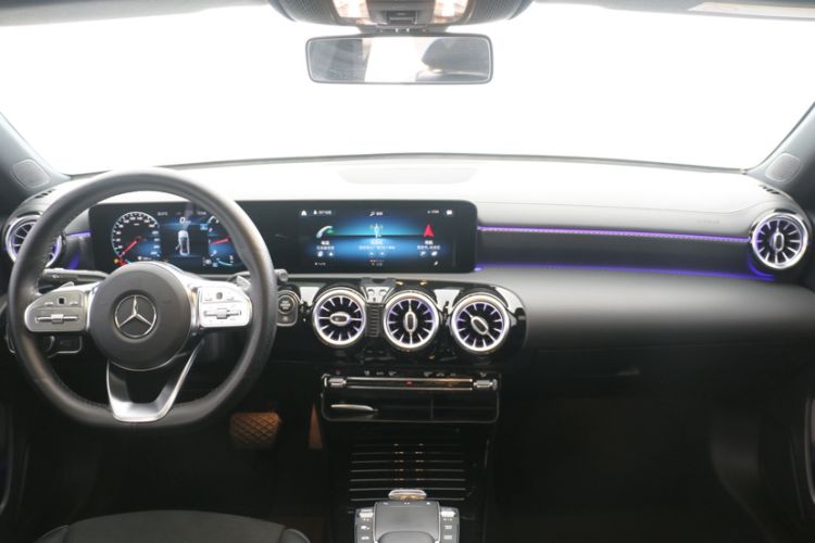 Used Mercedes-Benz A-Class 2020 Restyled A 200 L Sport Sedan Fashion Version Interior 1