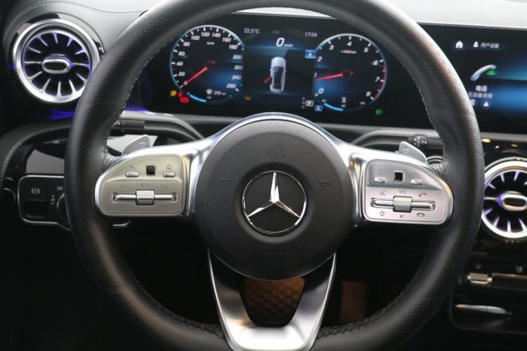 Used Mercedes-Benz A-Class 2020 Restyled A 200 L Sport Sedan Fashion Version Interior 2