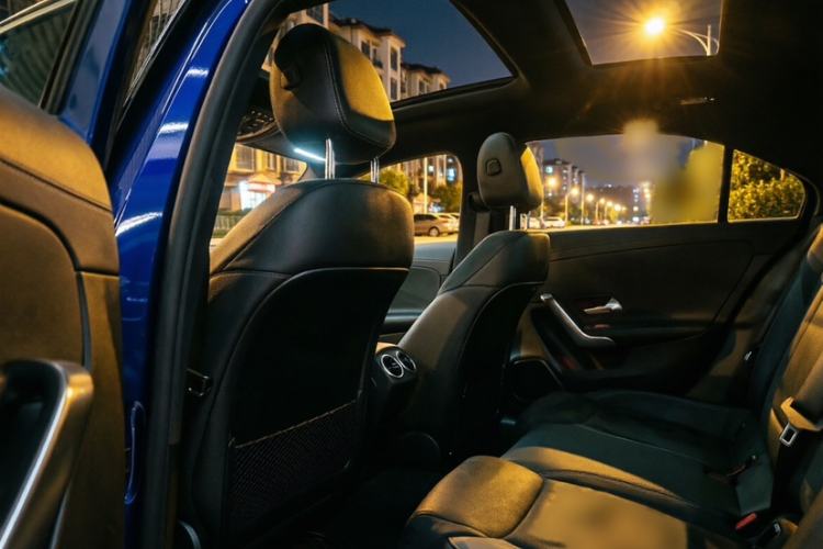 Used Mercedes-Benz A-Class 2020 Restyled A 200 L Sport Sedan Fashion Version Interior 3