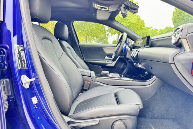 Used Mercedes-Benz A-Class 2020 Second Facelift A 180 L Sport Sedan Interior 6