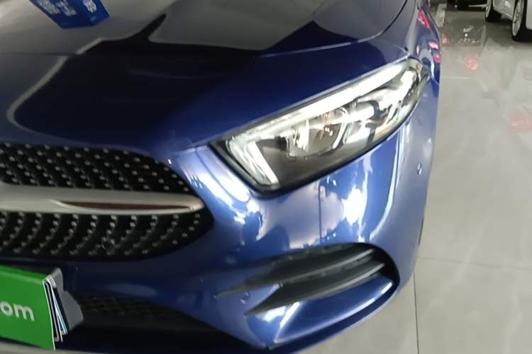 Used Mercedes-Benz A-Class 2020 Restyled A 200 L Sport Sedan Fashion Version Left Front Headlight