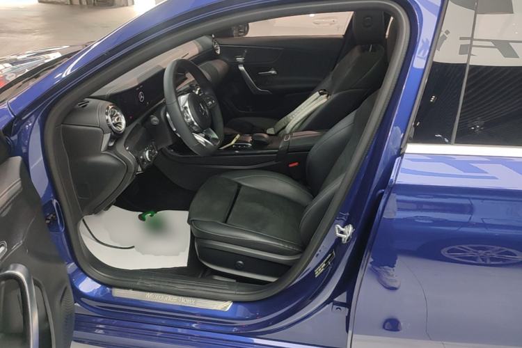 Used Mercedes-Benz A-Class 2020 Restyled A 200 L Sport Sedan Fashion Version Left Front Seat