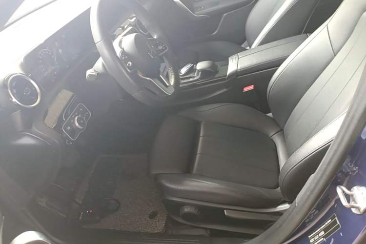 Used Mercedes-Benz A-Class 2020 Facelift A 180 L Sport Sedan Special Configuration Left Front Seat