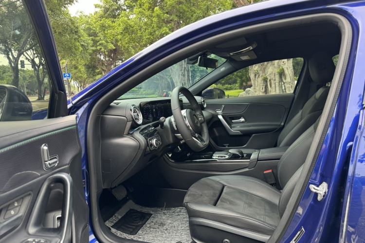 Used Mercedes-Benz A-Class 2020 A 200 L Sport Sedan Left Front Seat