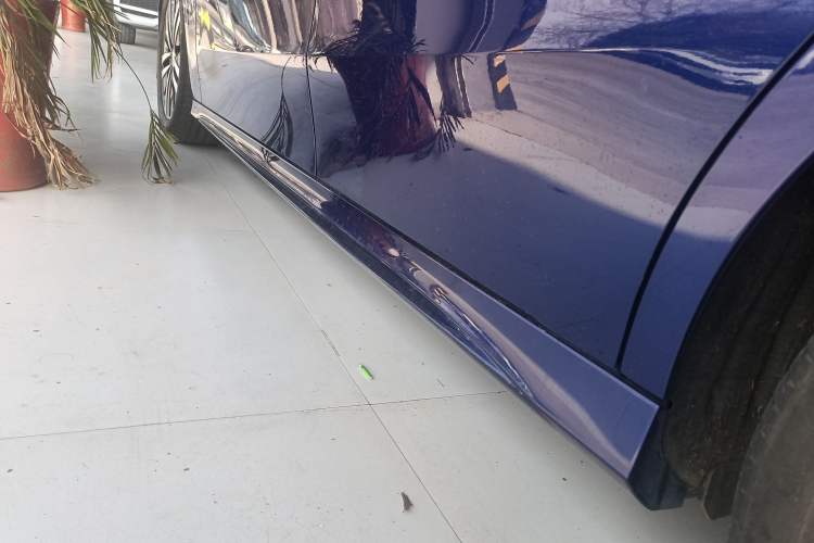Used Mercedes-Benz A-Class 2020 A 180 L Sport Sedan Left Side Sill