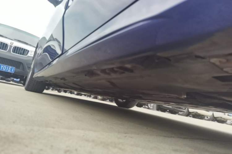 Used Mercedes-Benz A-Class 2020 Second Facelift A 180 L Sport Sedan Left Side Sill