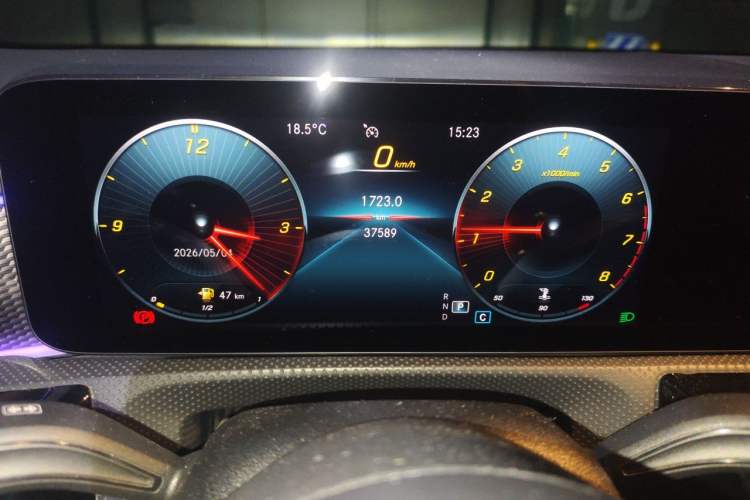 Used Mercedes-Benz A-Class 2020 Restyled A 200 L Sport Sedan Fashion Version Odometer Close Up