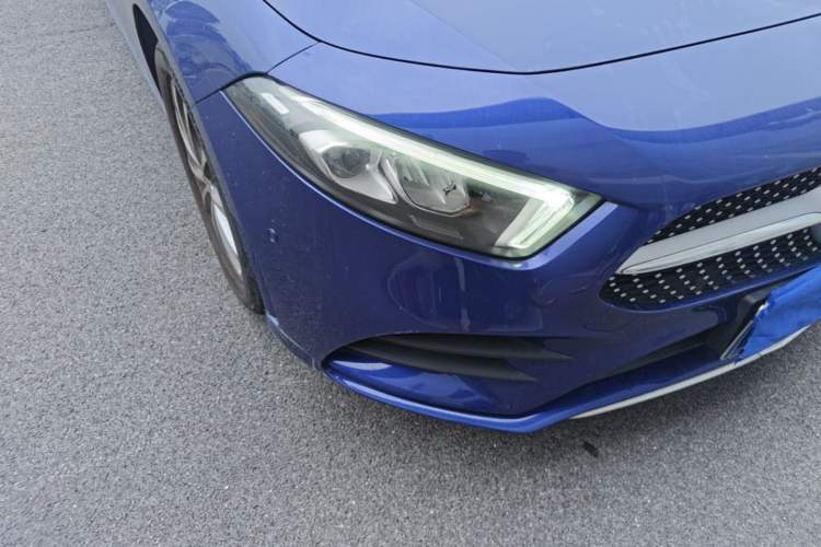 Used Mercedes-Benz A-Class 2020 A 200 L Sport Sedan Right Front Headlight