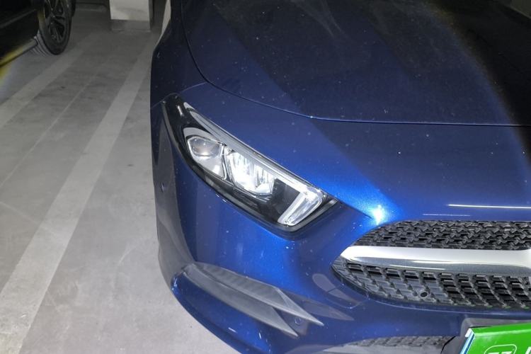 Used Mercedes-Benz A-Class 2020 Restyled A 200 L Sport Sedan Fashion Version Right Front Headlight