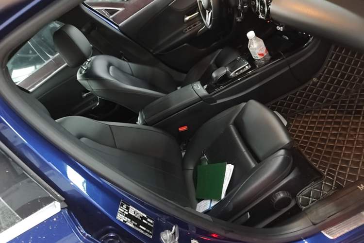 Used Mercedes-Benz A-Class 2020 Facelift A 180 L Sport Sedan Special Configuration Right Front Seat
