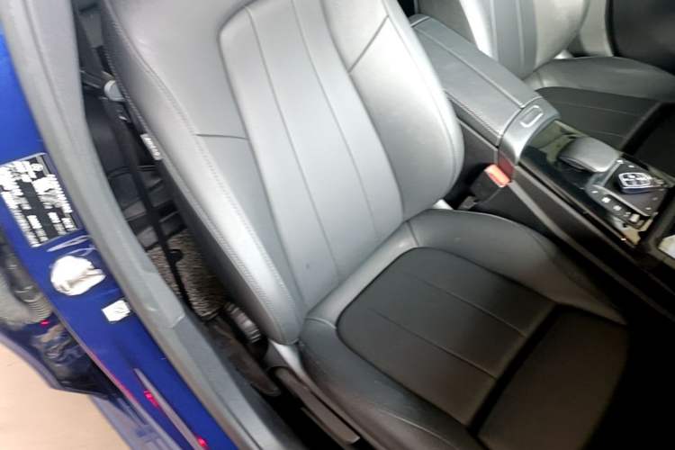 Used Mercedes-Benz A-Class 2020 Facelift A 180 L Sport Sedan Special Configuration Right Front Seat