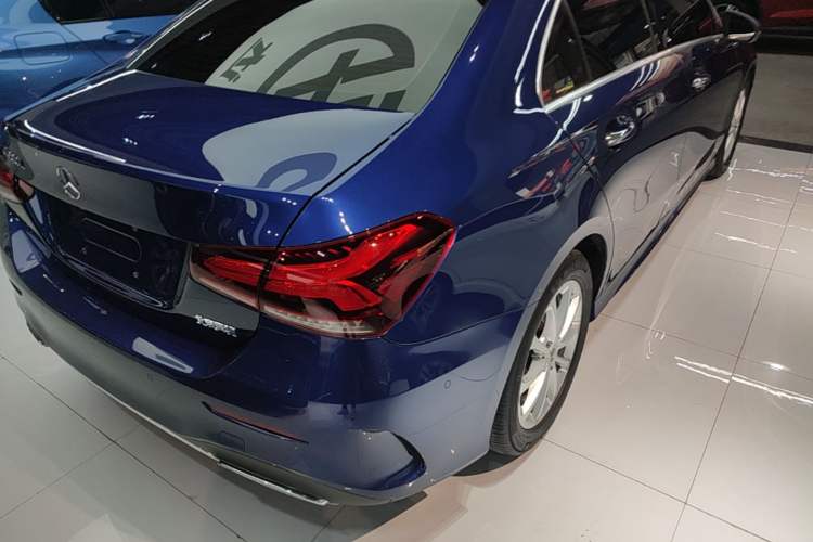 Used Mercedes-Benz A-Class 2020 Restyled A 200 L Sport Sedan Fashion Version Right Rear Taillight